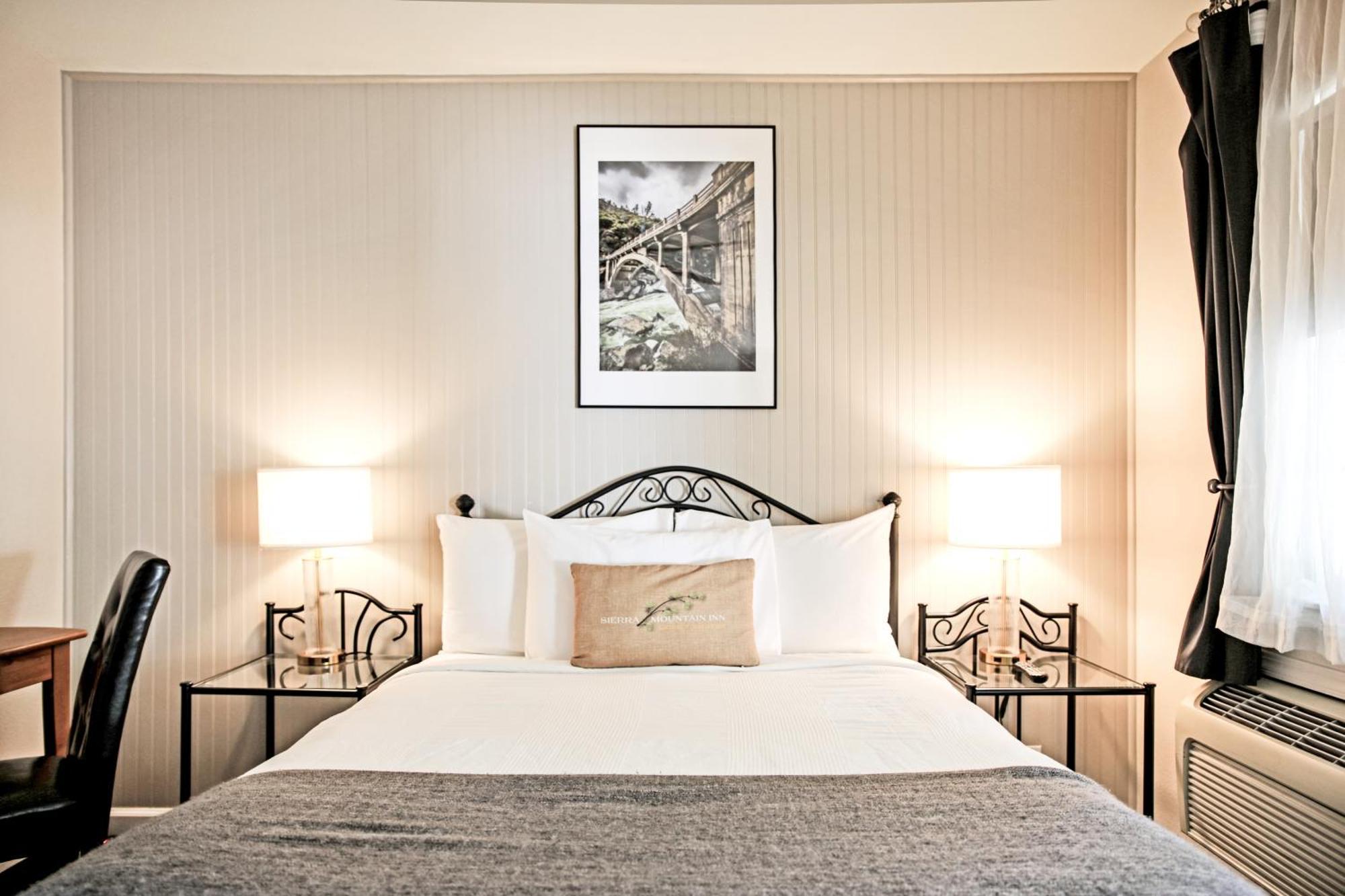 Sierra Mountain Inn グラスバレー エクステリア 写真