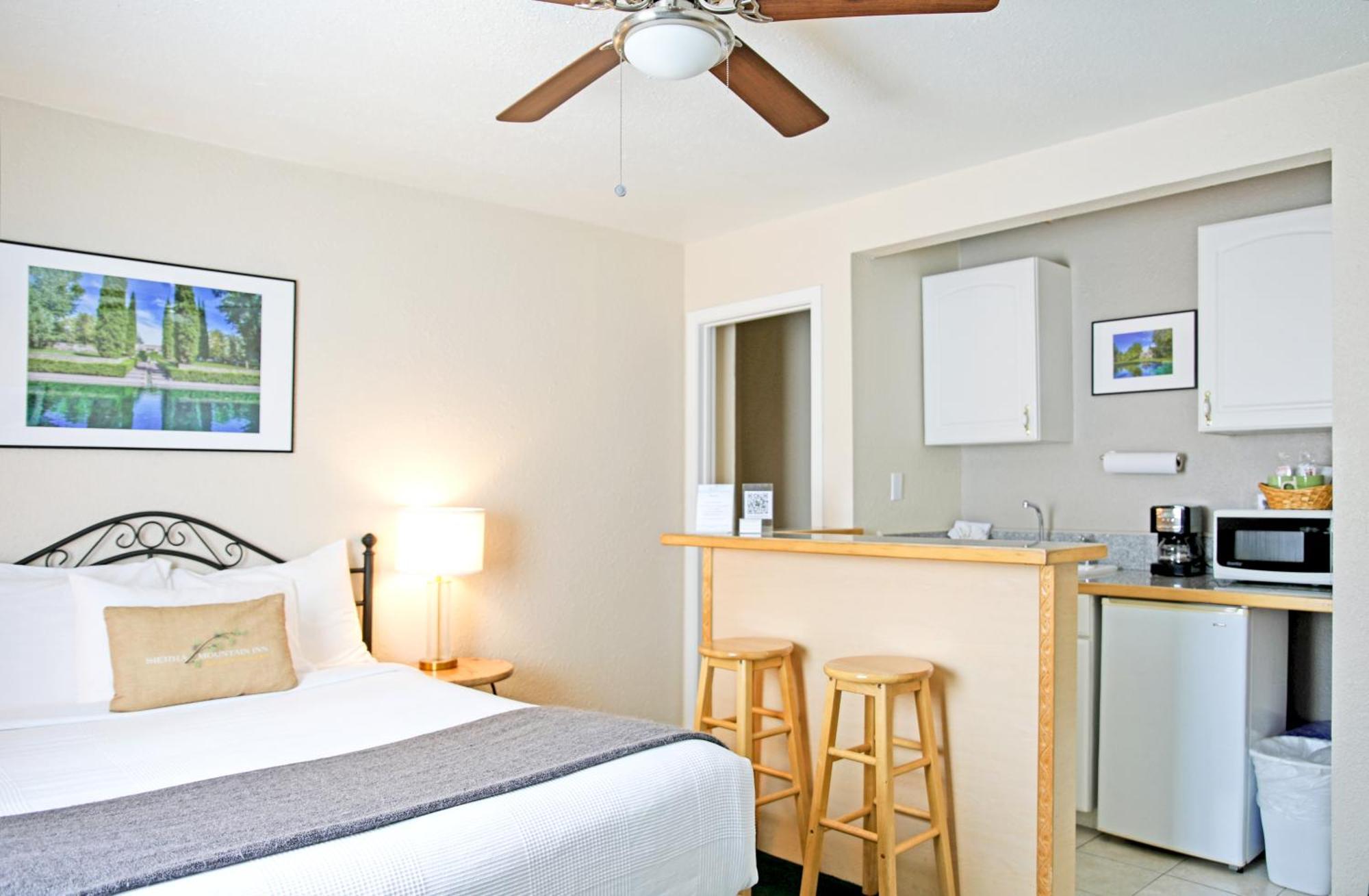 Sierra Mountain Inn グラスバレー エクステリア 写真